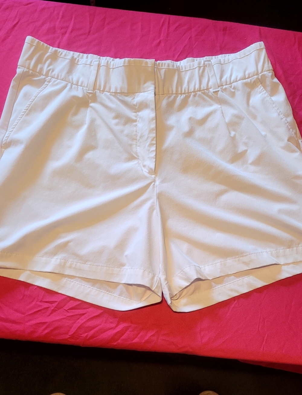 Nike Women's High Waist White Athletic/Casual Shorts Size XL